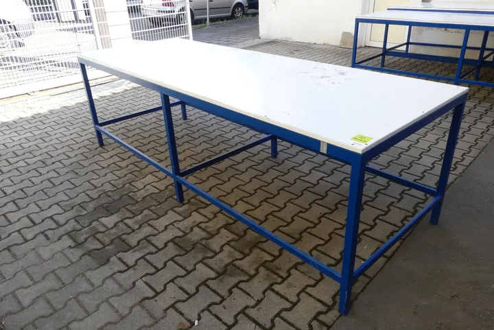 Tisch Maße in cm ca.:280 x 100 x 86
